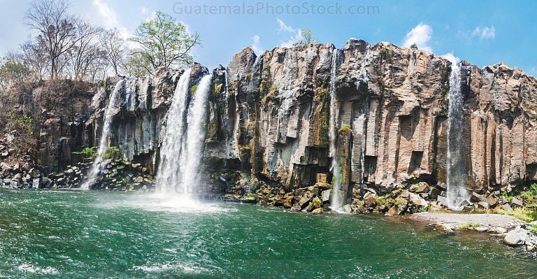 Panorámica de la Catarata Los Amates