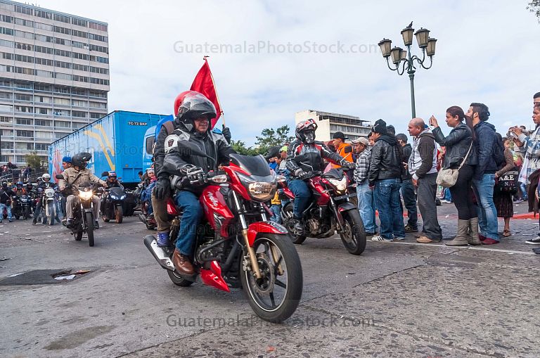 Participante en la Caravana del Zorro