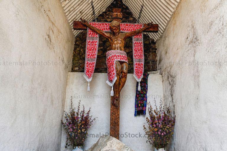 Cristo de la capilla del crater del Volcán de Agua