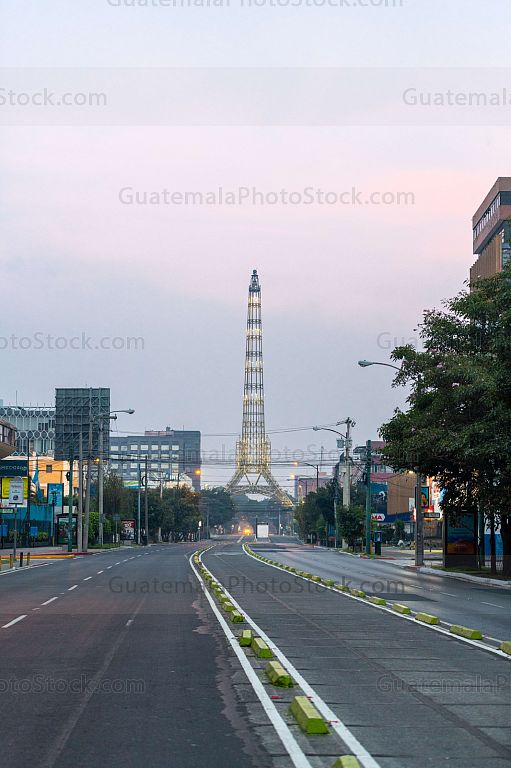 Torre del reformador, 7a. Avenida