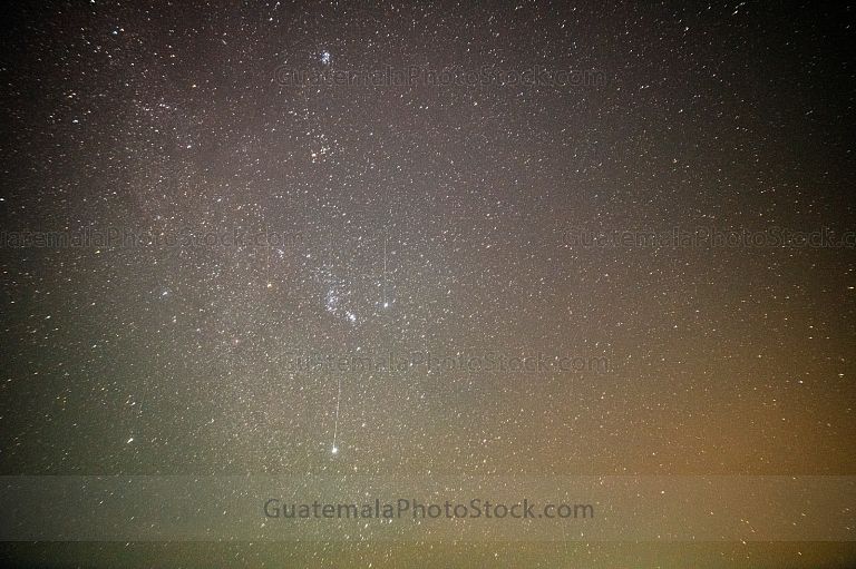 Noche estrellada y las Gemínidas