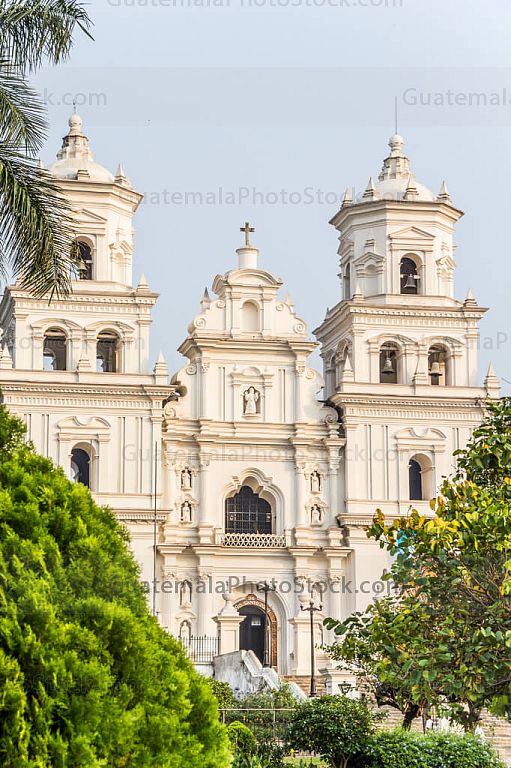 Fachada de la Basilica de Esquipulas