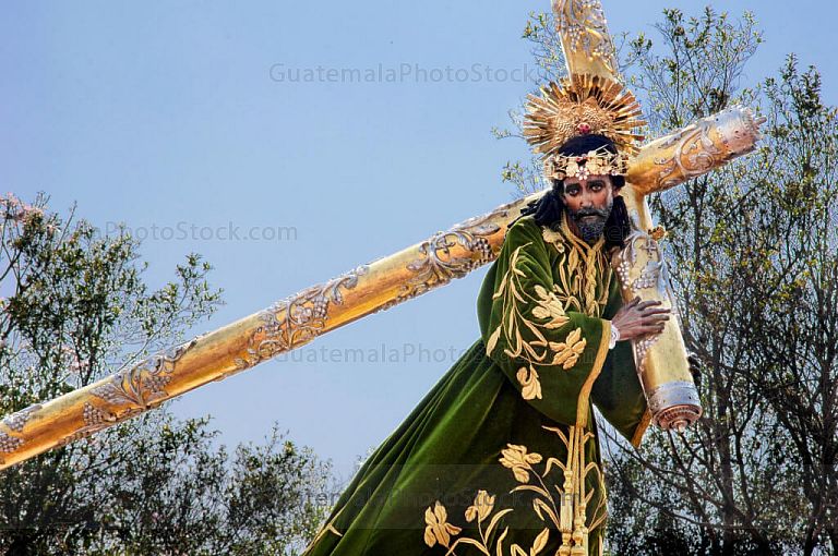 Consagrada imagen de Jesús Nazareno,