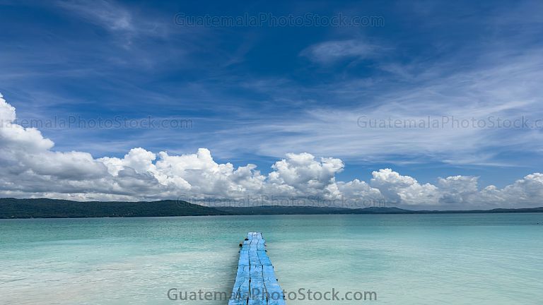 Playa Tres Naciones