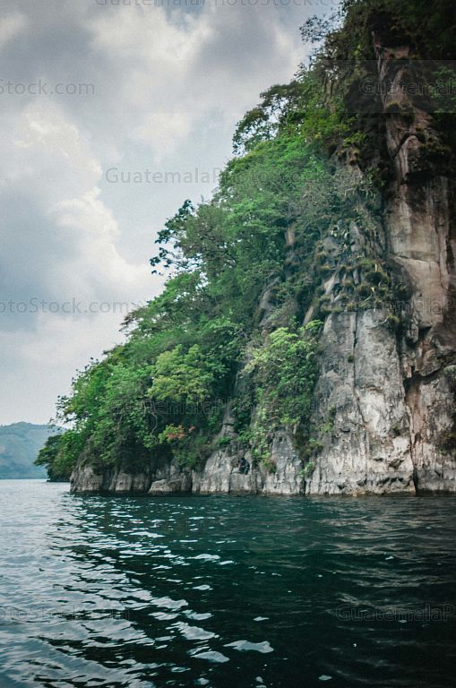 Laguna de Ayarza