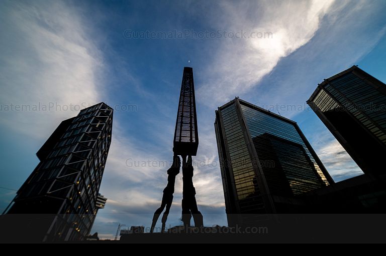 Obelisco de la República, Zona 4