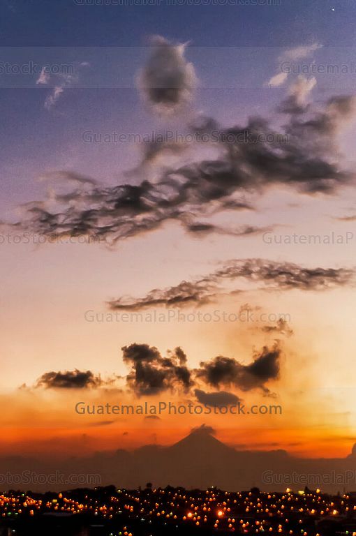 Atardecer sobre la ciudad de Guatemala