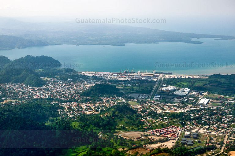 Foto aerea de Puerto Barrios