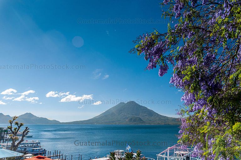 Cerro de Oro, Volcan Toliman y Volcán Atitlán