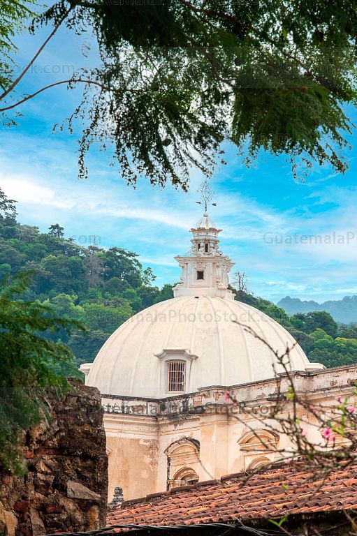 Cupula del Templo de San Francisco, Antigua Guatemala
