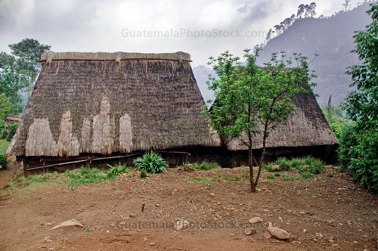 Casas de adobe y paja