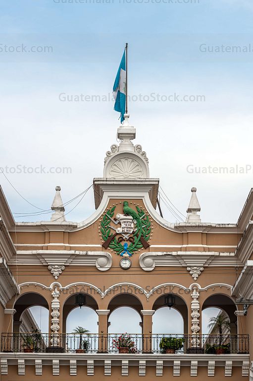 Arco de Correos, Zona 1