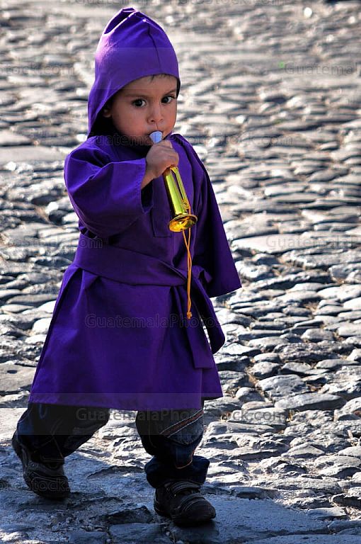 Niño cucurucho