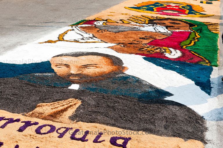 Alfombra de aserrín en honor al hermano pedro