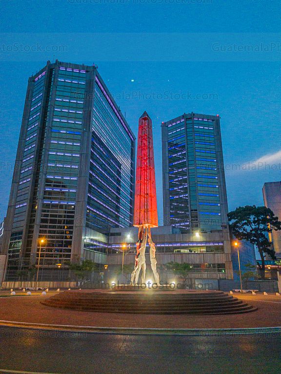 Obelisco de la República, Zona 4