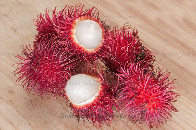 Rambutanes o lichas