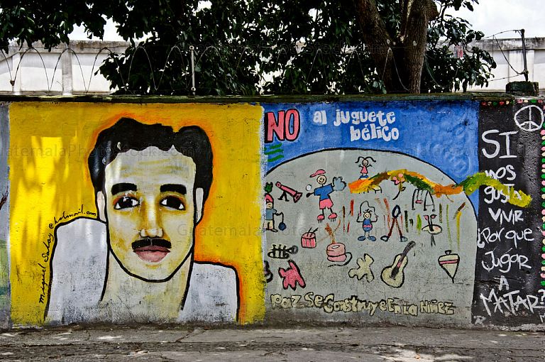 Graffities de la novena avenida zona 1