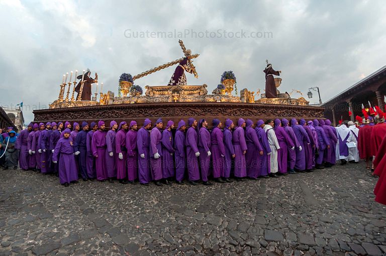 Procesión de la Imagen de Jesús Nazareno del Perdón