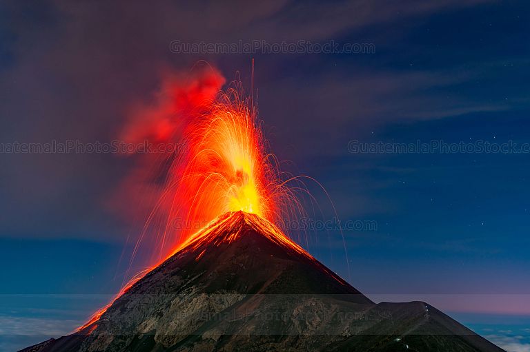 Erupción del Volcán de Fuego