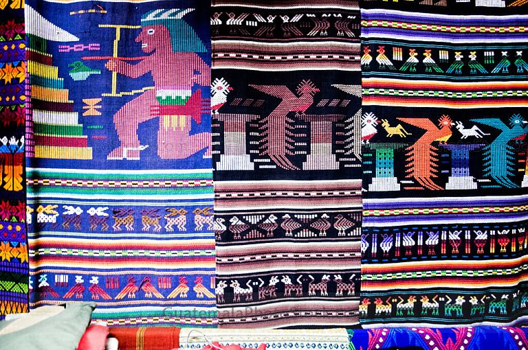 Tejidos típicos decorativos
