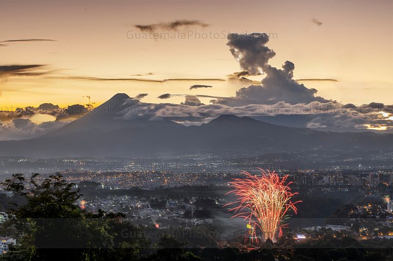 Fuego artificiales, 25 de diciembre, 6pm