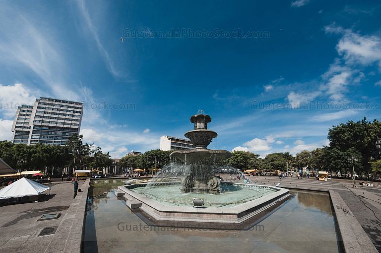 Fuente Luminosa