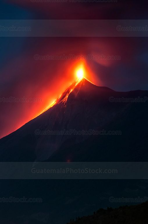 Erupción del Volcán de Fuego