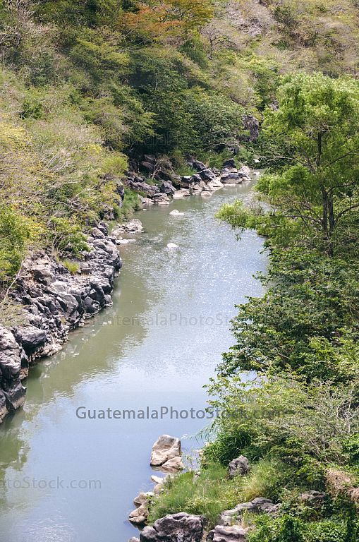 Río Ostua