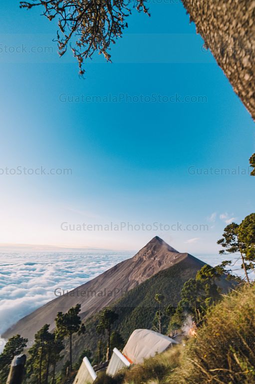 Amanecer en el Volcán Acatenango