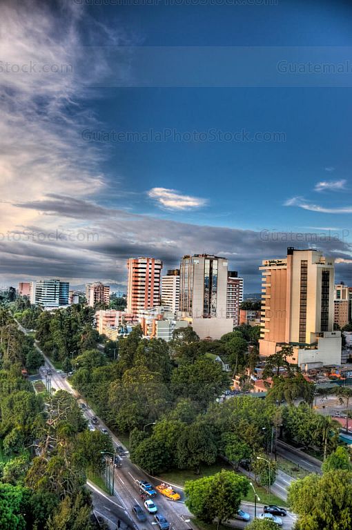 HDR: Avenida La Reforma