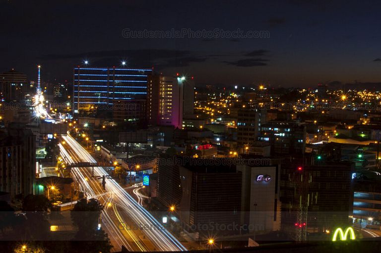 Ciudad de Guatemala de noche