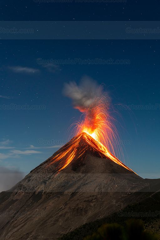 Erupción en el Volcán de Fuego