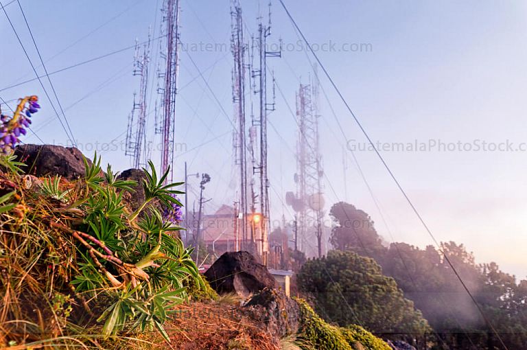 Antenas de comunicación en el Volcán de Agua