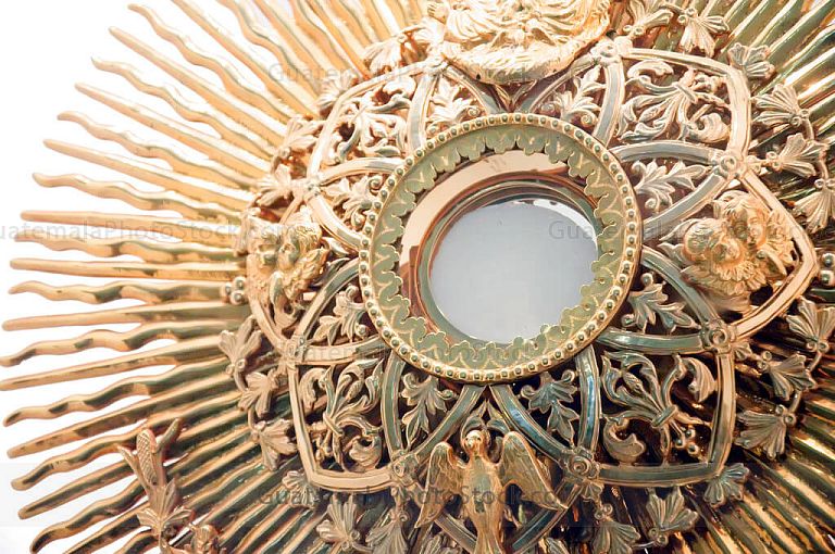 El Santísimo