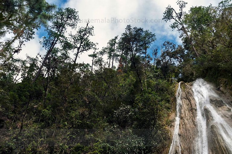 Cascada Chacula