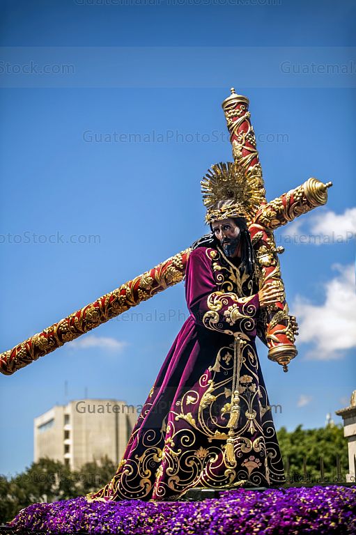 Consagrada Imagen de Jesús Nazareno de los Milagros