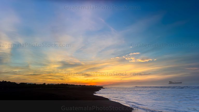 Amanecer en la playa