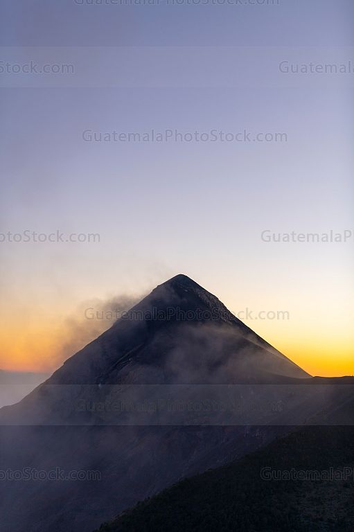 Cono del Volcán de Fuego