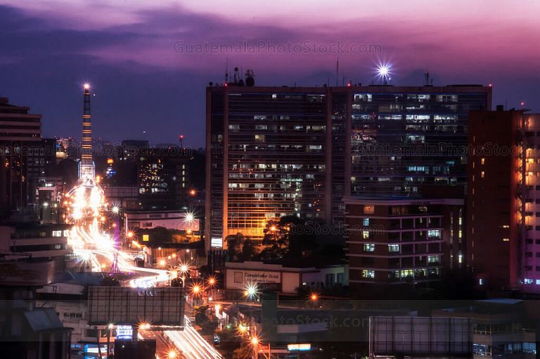 Centro financiero y Torre del Reformador