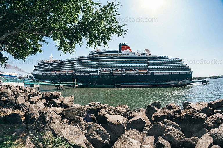 Crucero Queen Victoria en Muelle Marina Pez Vela