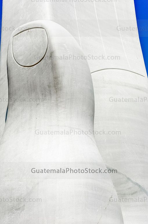 Detalle de la escultura mano