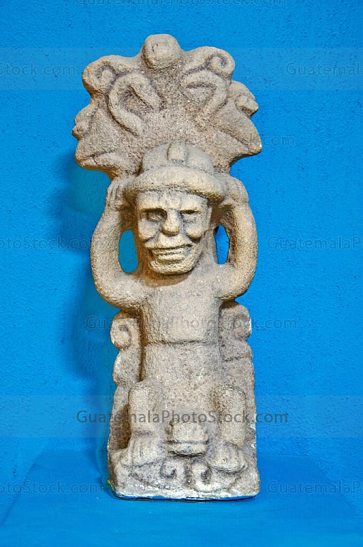 Figura Antropomorfa