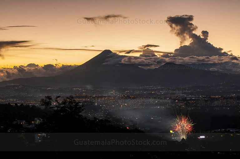 Fuego artificiales, 25 de diciembre, 6pm