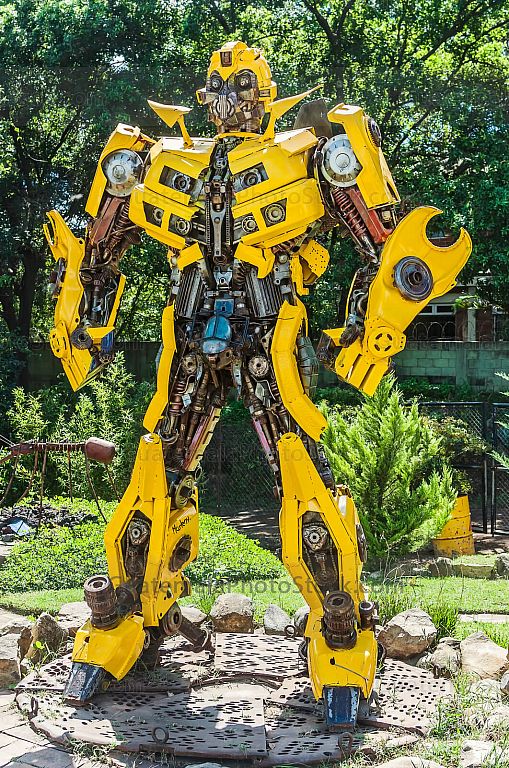 BomBleBee