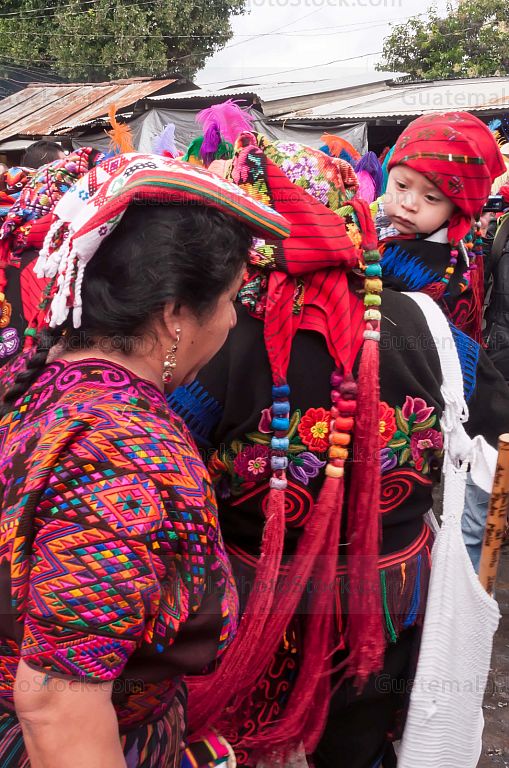 Trajes típicos en Chichicastenango