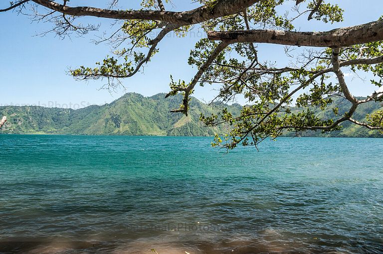 Laguna de Ayarza