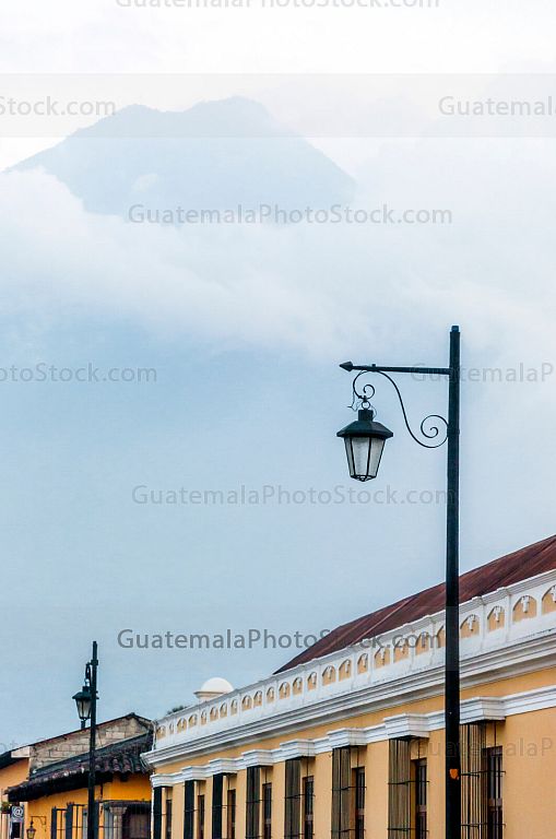 Volcán de agua desde la Antigua Guatemala