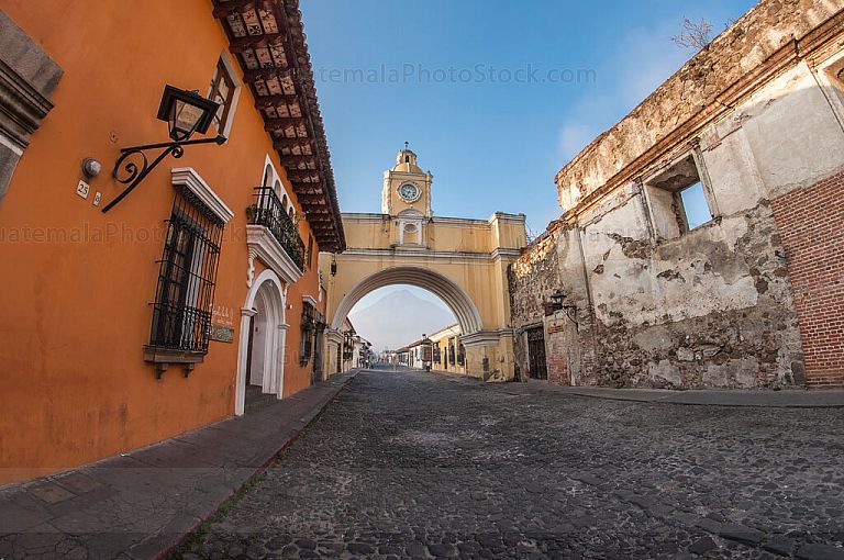 Calle del Arco de Santa Catalina