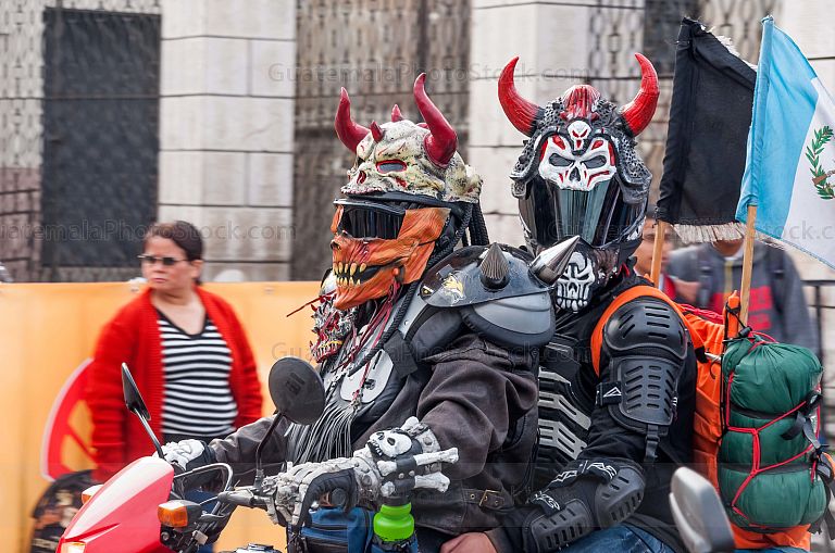 Participante en la Caravana del Zorro