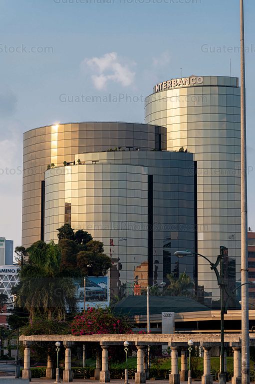 Edificio Interbanco, Zona 10